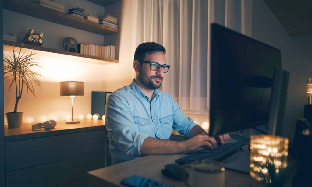 see why an intranet is still relevant when working remotely