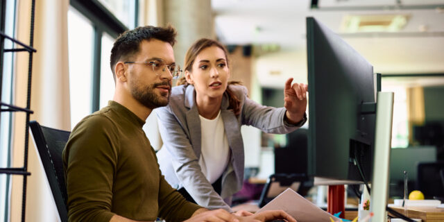 Employee collaboration, internal communications, Microsoft 365 governance on computer